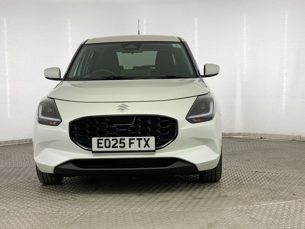 Suzuki Swift 1.2 Mhev Ultra Hatchback Hybrid EO25FTX White #2