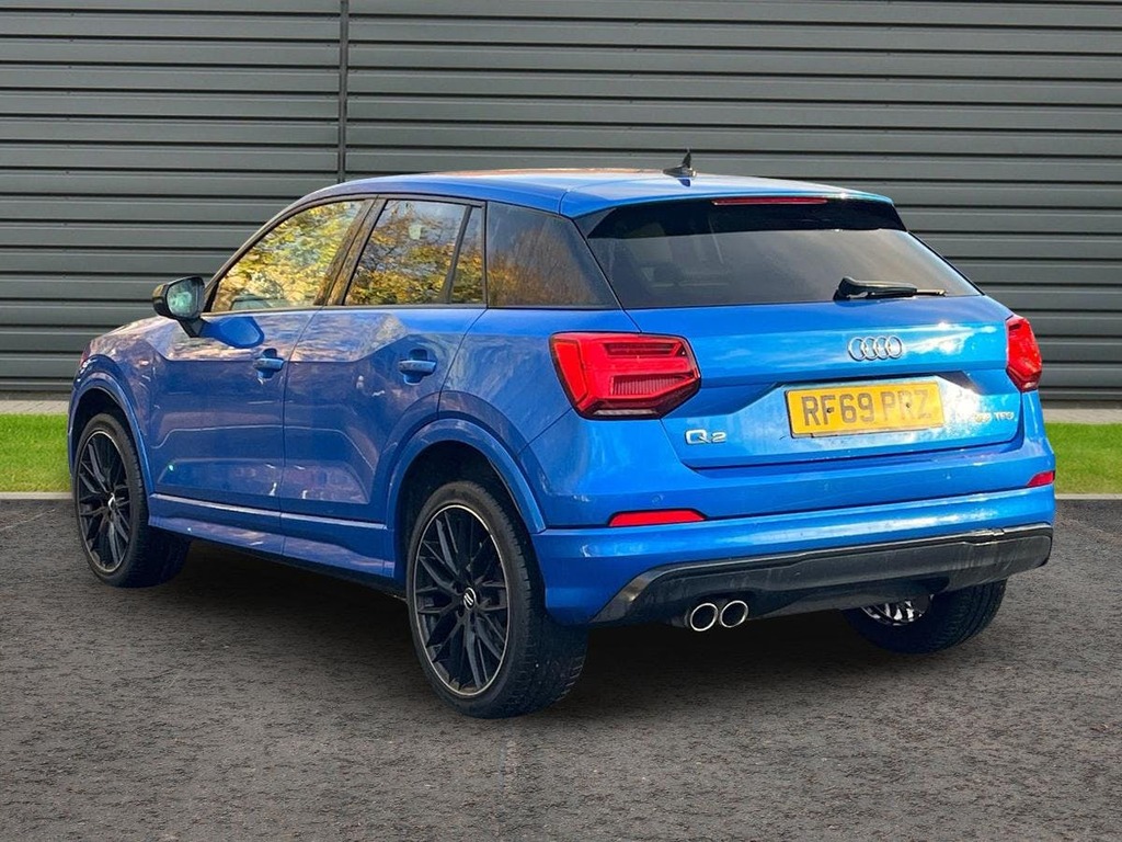 Audi Q2 1.5 Tfsi Cod 35 Black Edition Suv S Tro RF69PRZ Blue #6