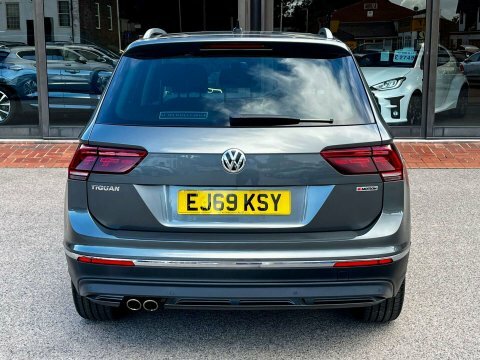 Volkswagen Tiguan Suv EJ69KSY Grey #6