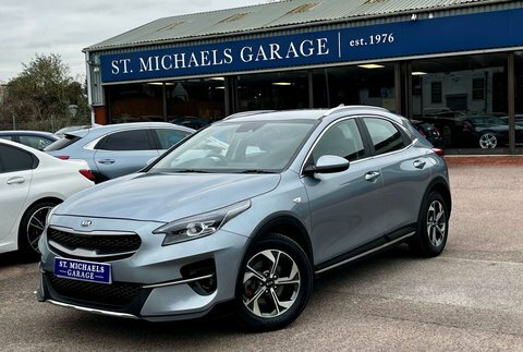 Kia Xceed Suv Silver