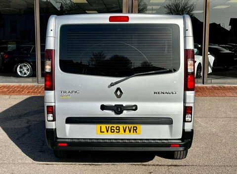 Renault Trafic Manual LV69VVR Silver #5