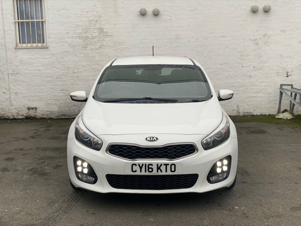 Kia Proceed 1L Gt-line White #4
