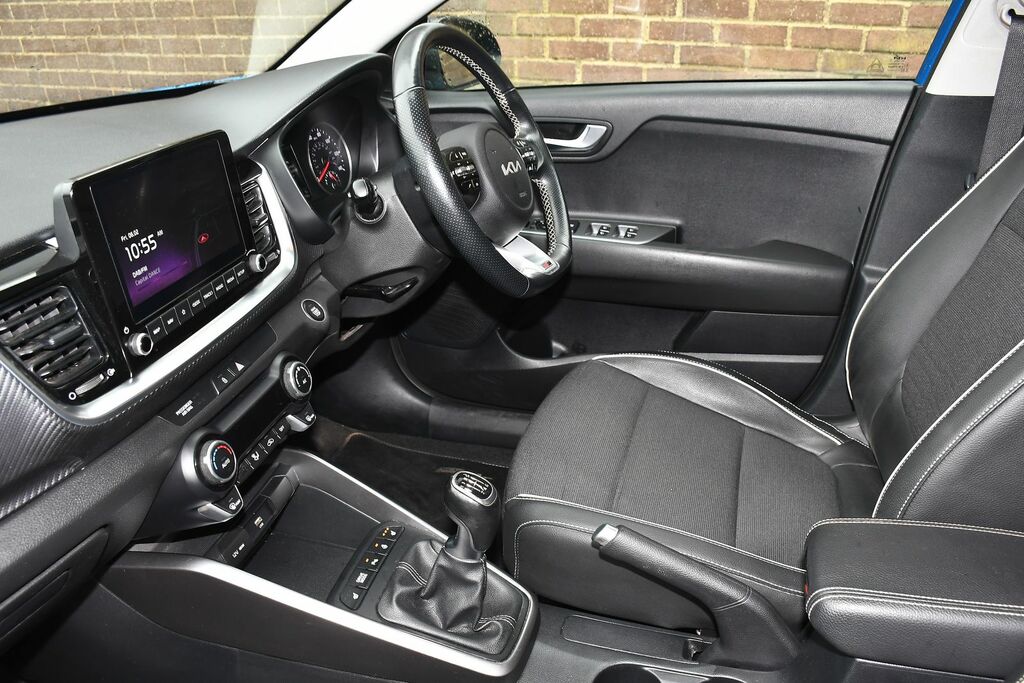 Kia Stonic 1.0 T-gdi Mhev Gt-line S Suv Hybrid Man NU72VHP Blue #4