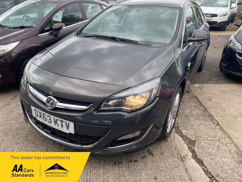 Vauxhall Astra Sri DX63KTV Grey #2