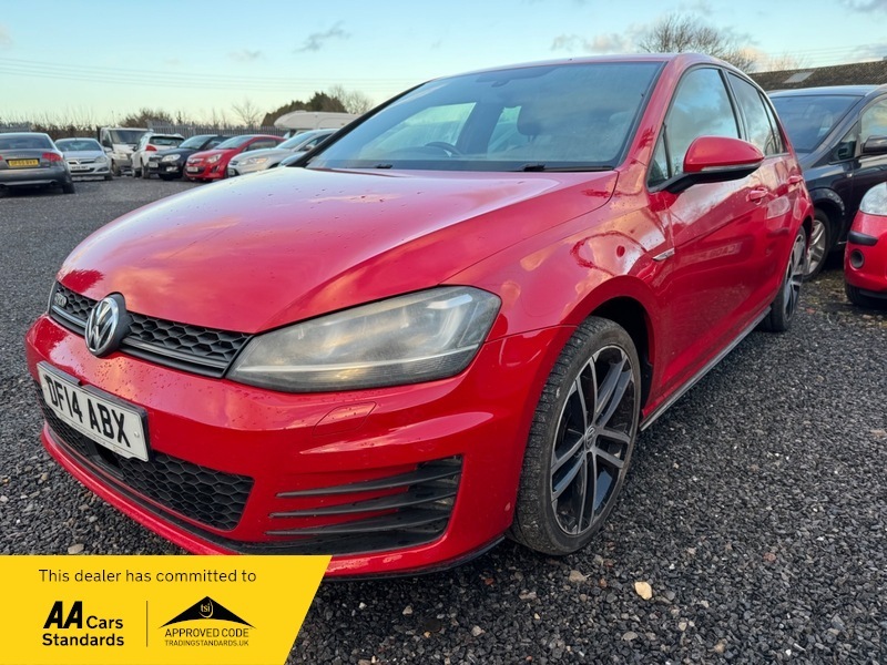 Volkswagen Golf Gtd Red