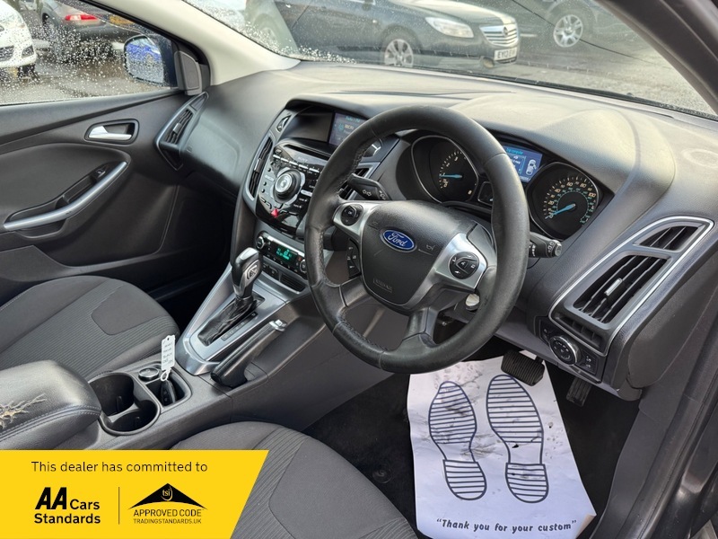 Ford Focus Titanium Navigator LD63LBK Black #5