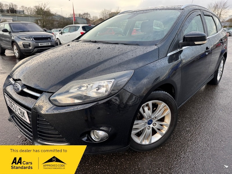 Ford Focus Titanium Navigator Black