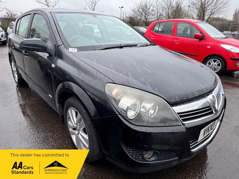 Vauxhall Astra Sxi Black #2