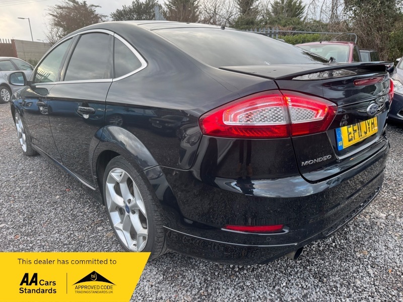 Ford Mondeo Titanium X Sport Black #4