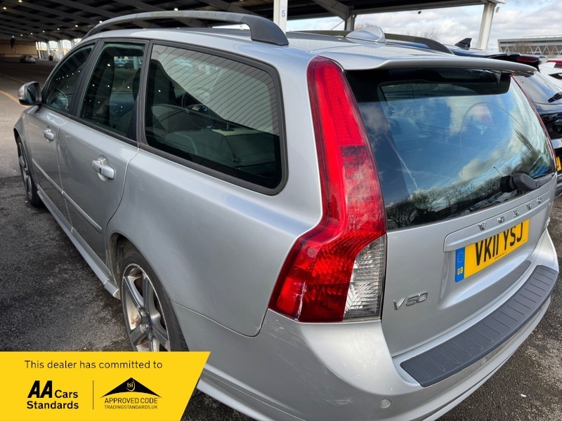 Volvo V50 D3 R-design Silver #3