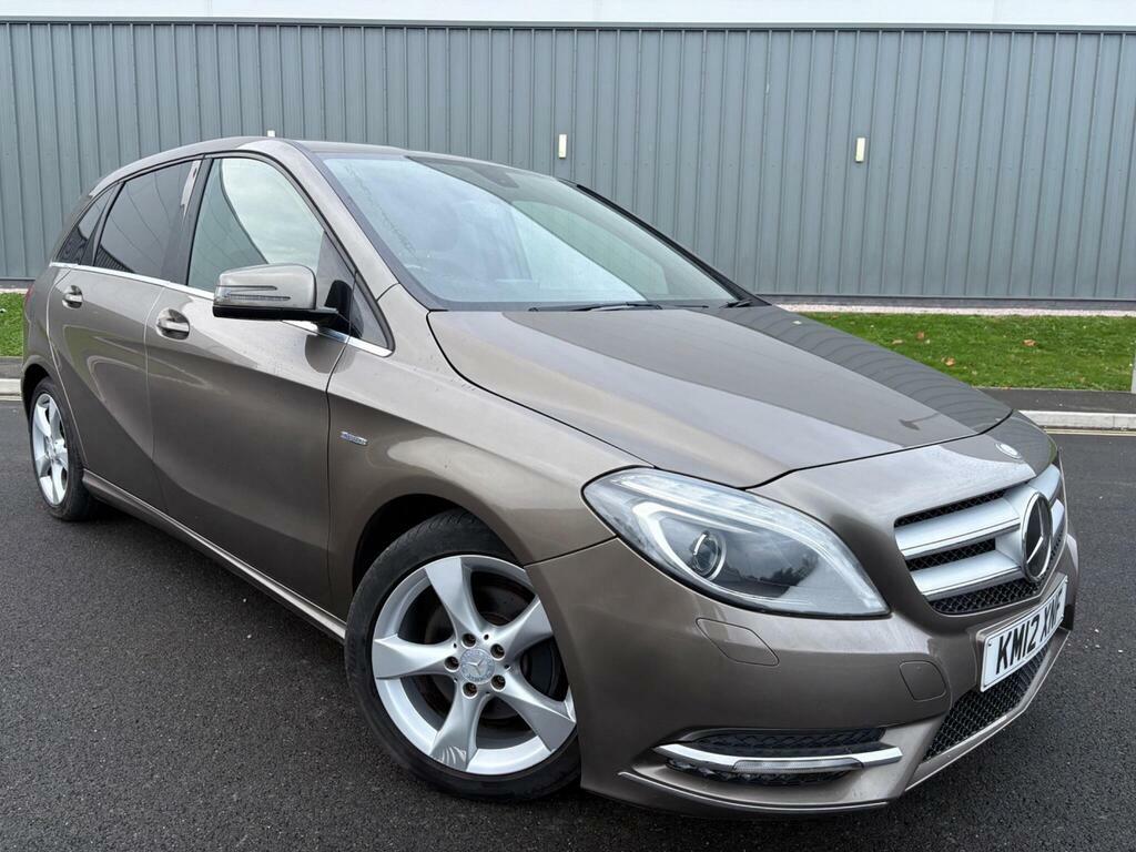 Mercedes-Benz B Class 1.6 B180 Blueefficiency Sport 7G-dct Euro 5 S S Brown