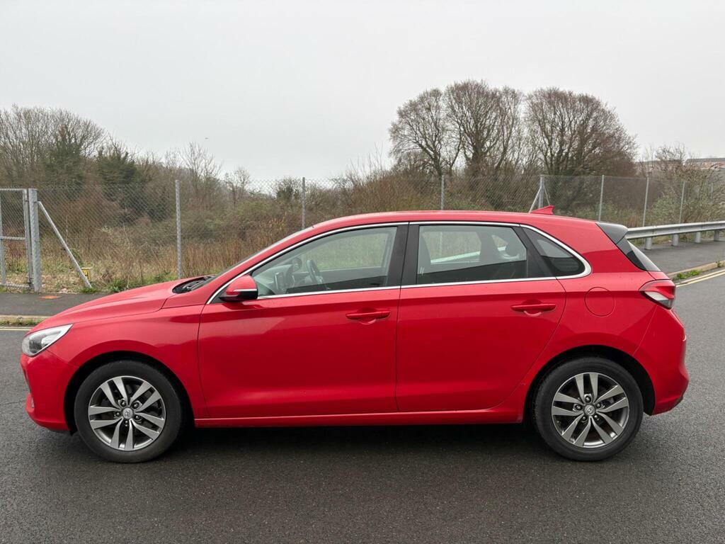 Hyundai I30 1.4 T-gdi Blue Drive Se Nav Euro 6 S S EN67CYJ Red #5