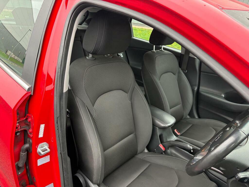 Hyundai I30 1.4 T-gdi Blue Drive Se Nav Euro 6 S S EN67CYJ Red #3