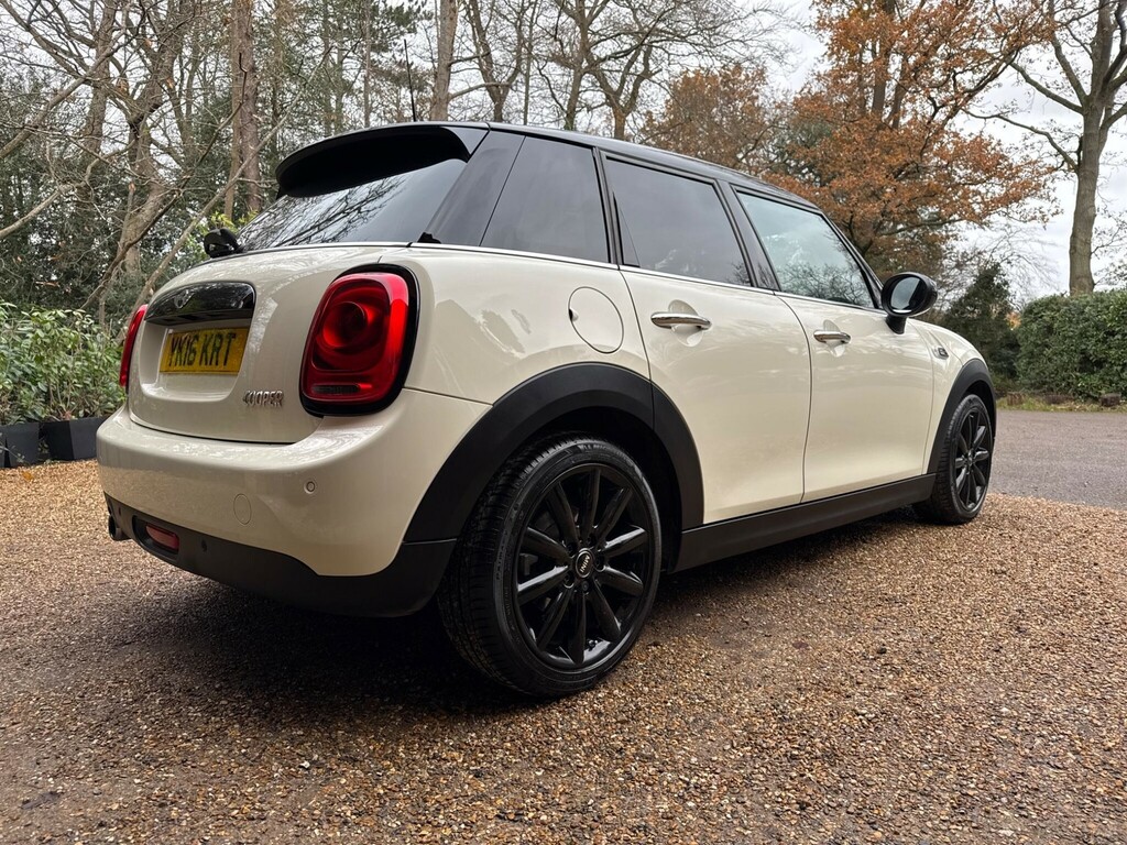Mini Hatch 1.5 Cooper Euro 6 Ss White #3
