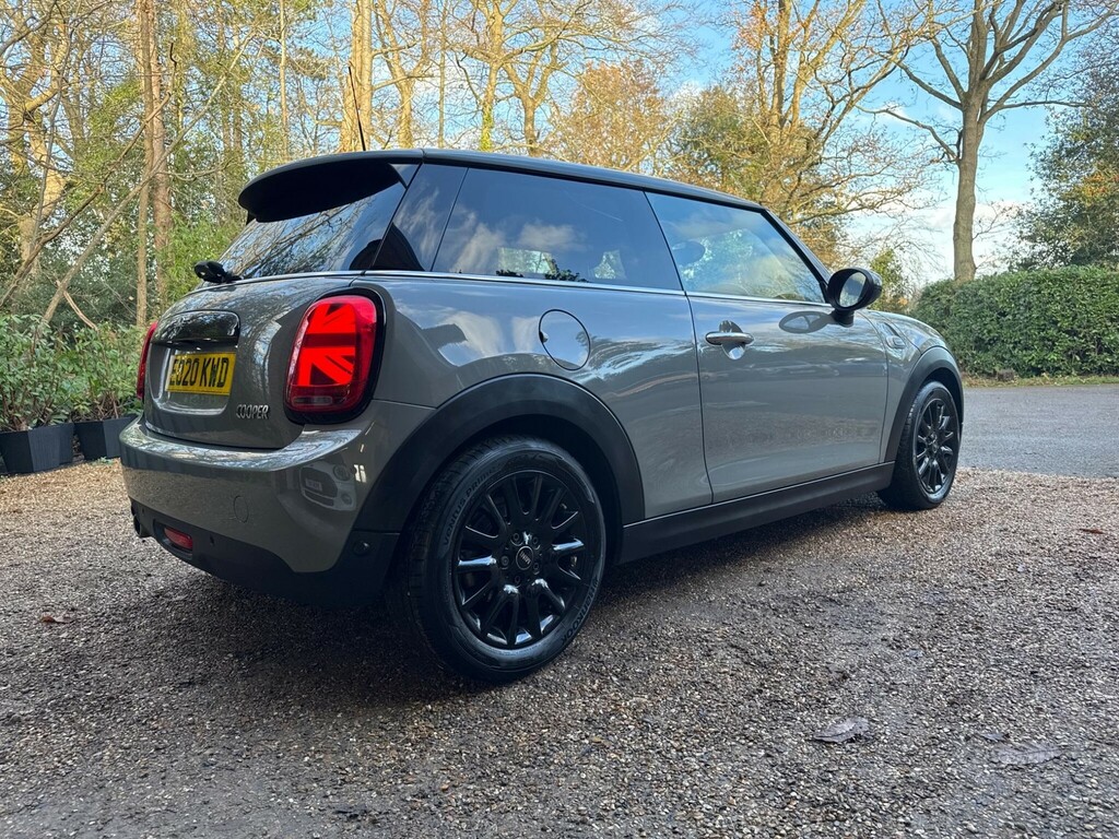 Mini Hatch 1.5 Cooper Classic Euro 6 Ss EO20KWD Grey #4