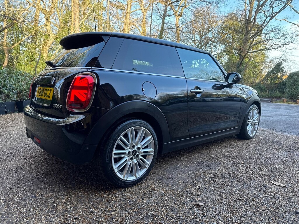 Mini Hatch 1.5 Cooper Steptronic Euro 6 Ss YB18GCZ Black #3