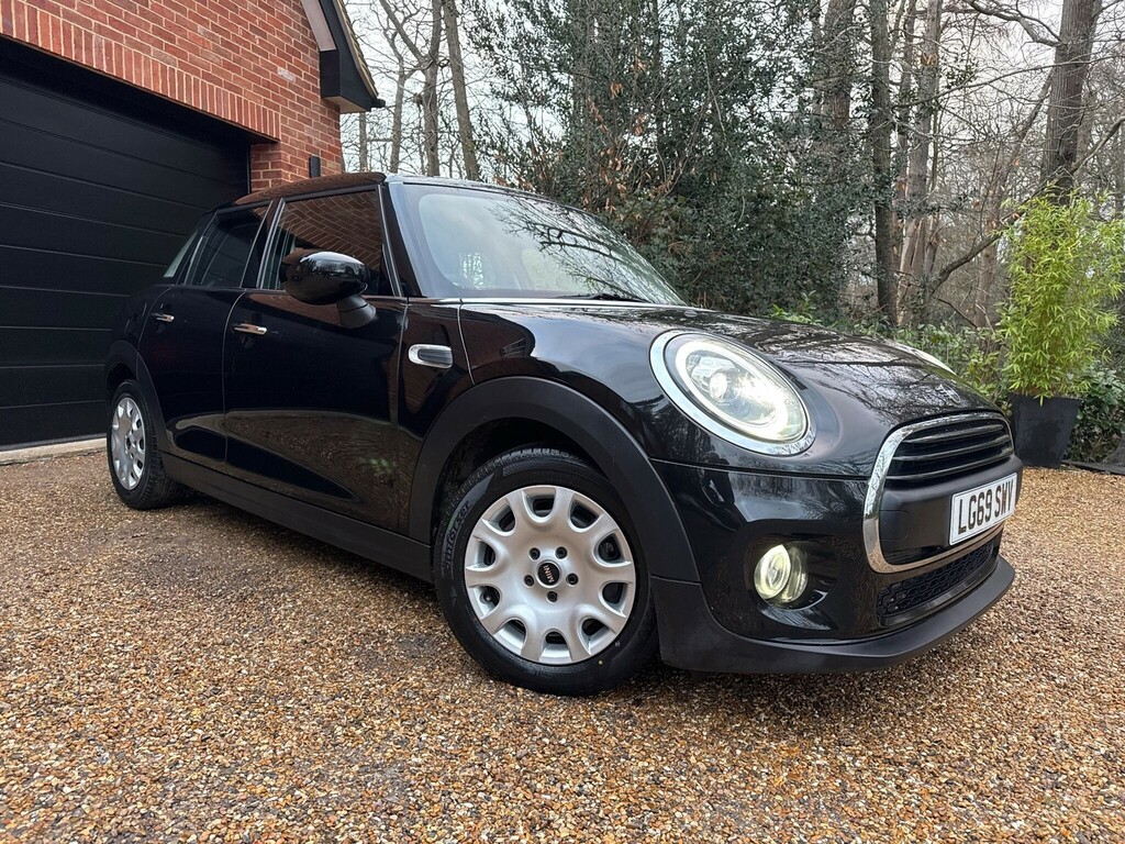 Mini Hatch 1.5 One Classic Euro 6 Ss LG69SWV Black