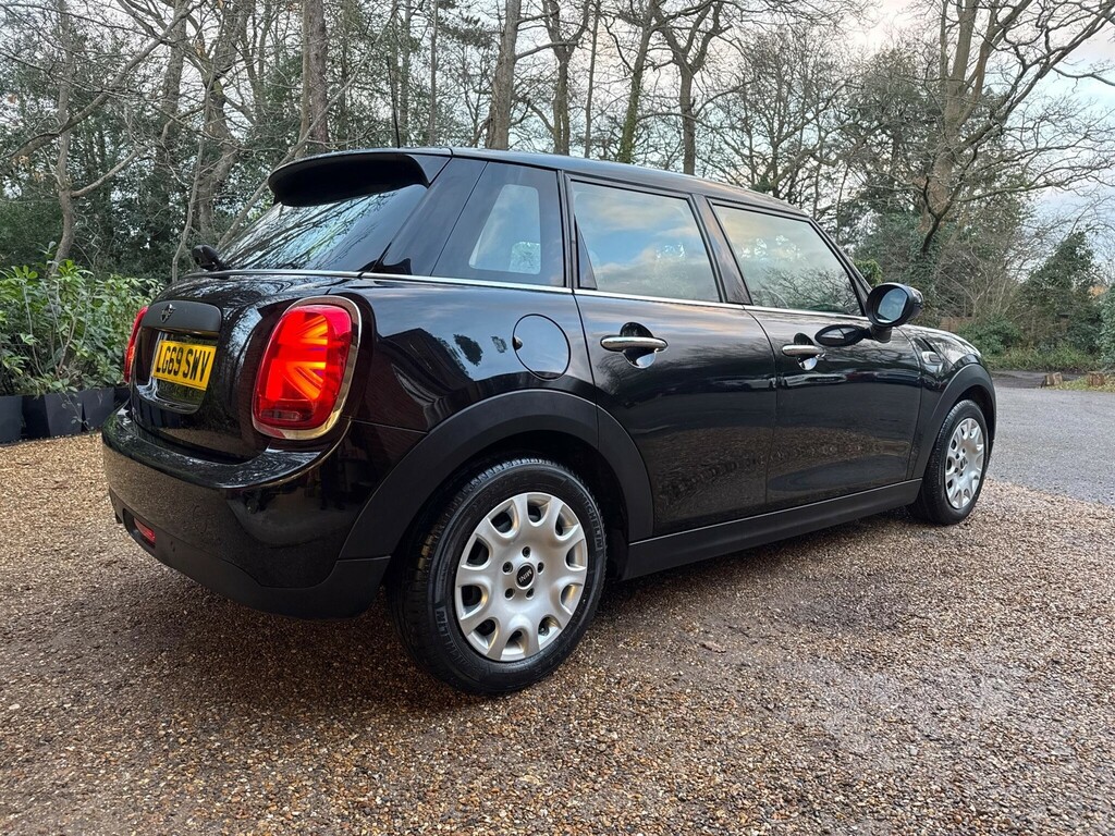 Mini Hatch 1.5 One Classic Euro 6 Ss LG69SWV Black #3