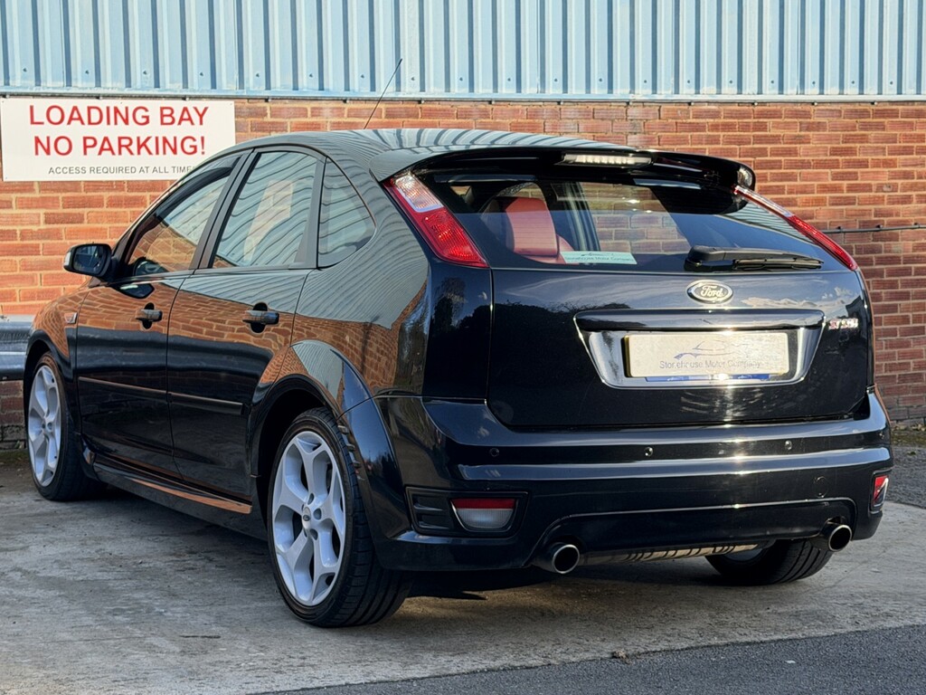 Ford Focus Hatchback 2.5 Siv St-500 2008 Black #3