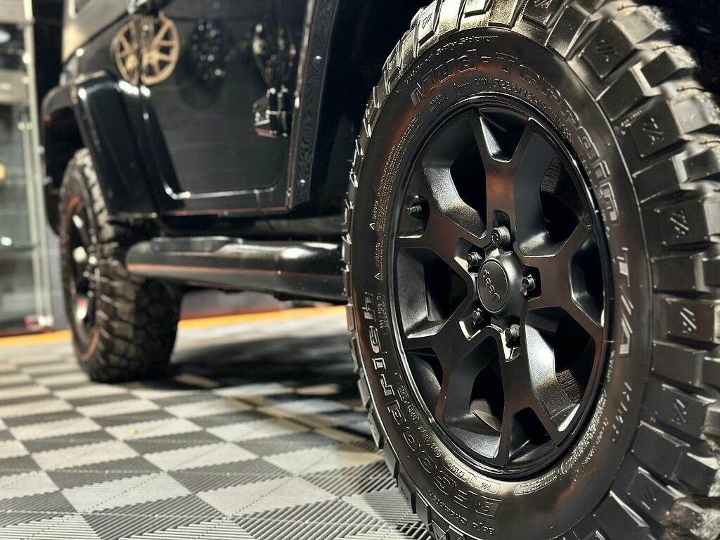 Jeep Wrangler Suv 2.8 Crd Ultimate 4Wd Euro 4 201010 H6PHX Black #3