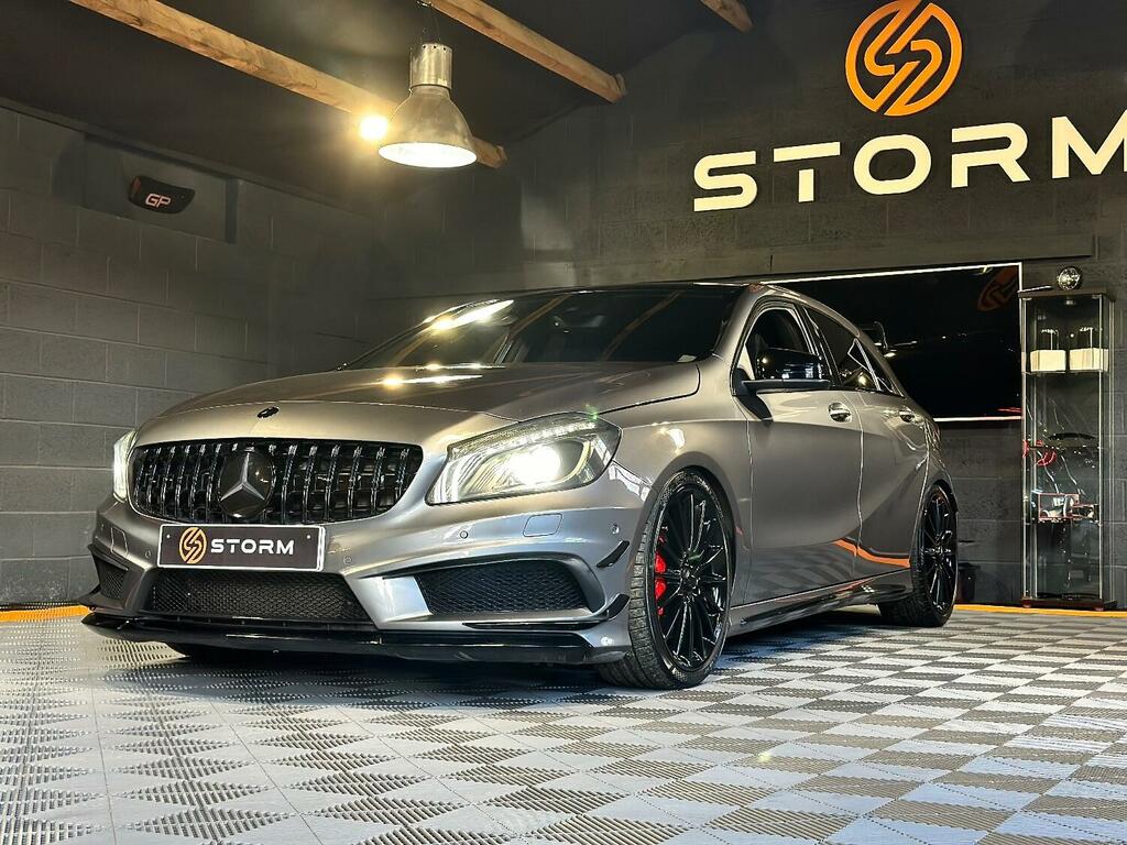 Mercedes-Benz A Class Hatchback 2.0 A45 Amg Spds Dct 4Matic Euro 6 Ss SW64LXJ Grey #3