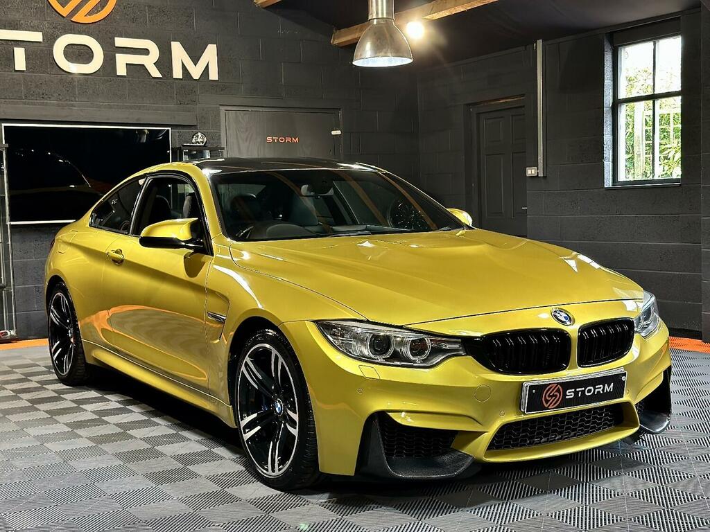BMW M4 Coupe 3.0 Bmw M4 Coupe 201515 Yellow