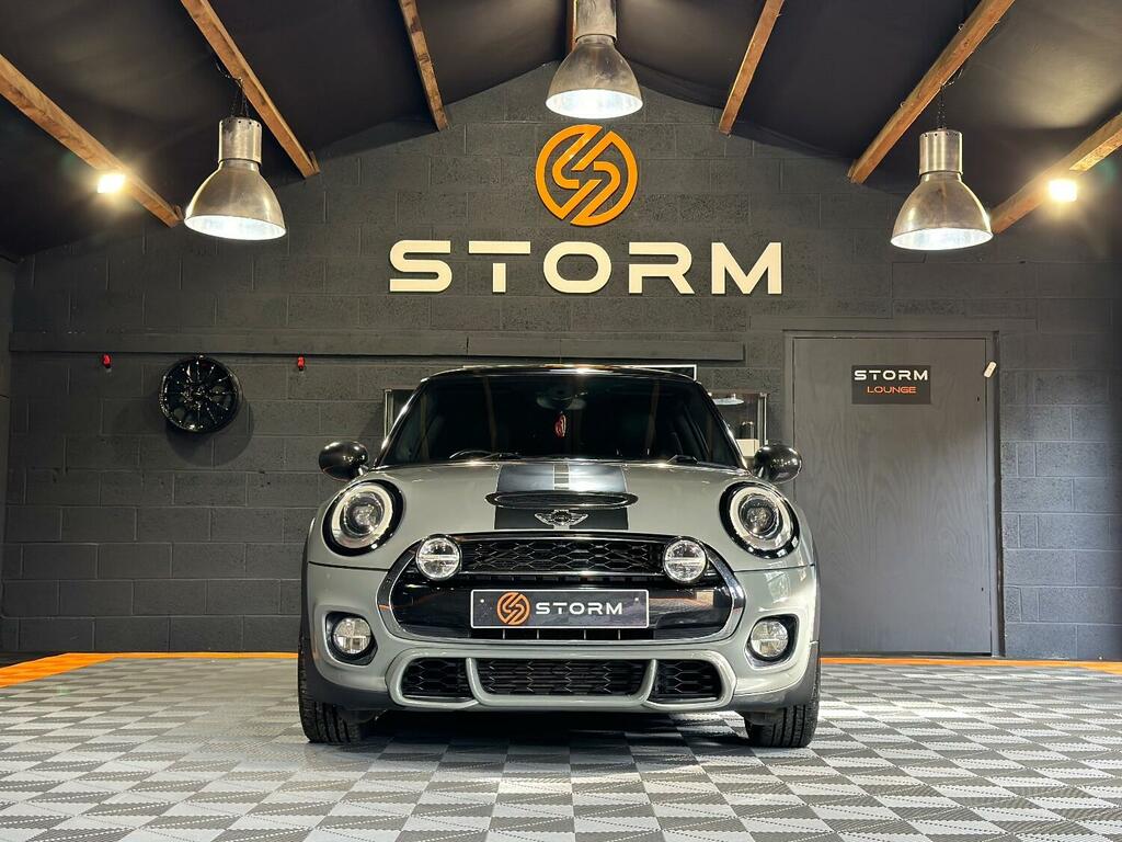 Mini Hatch Hatchback 2.0 Challenge 210 Edition 3-Door Hatch Grey