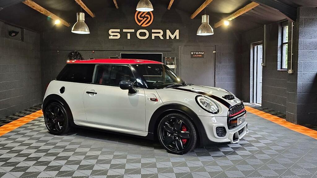 Mini Hatch Hatchback 2.0 John Cooper Works 3-Door Hatch 2016 Silver