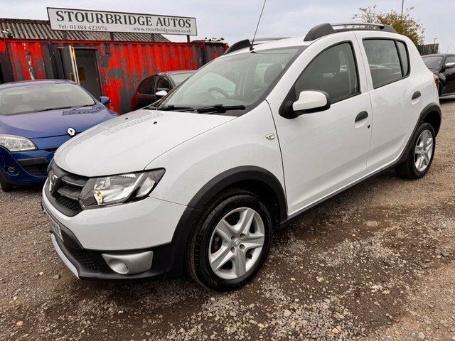 Dacia Sandero Stepway 1.5 Dci Laureate Hatchback White