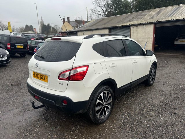 Nissan Qashqai 1.5 Dci 360 Suv EY13GXV White #4