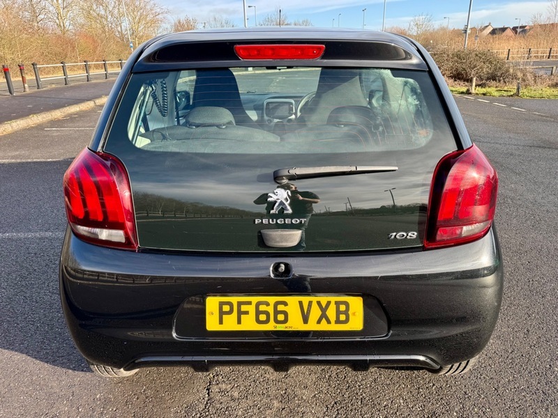 Peugeot 108 Active Black #5