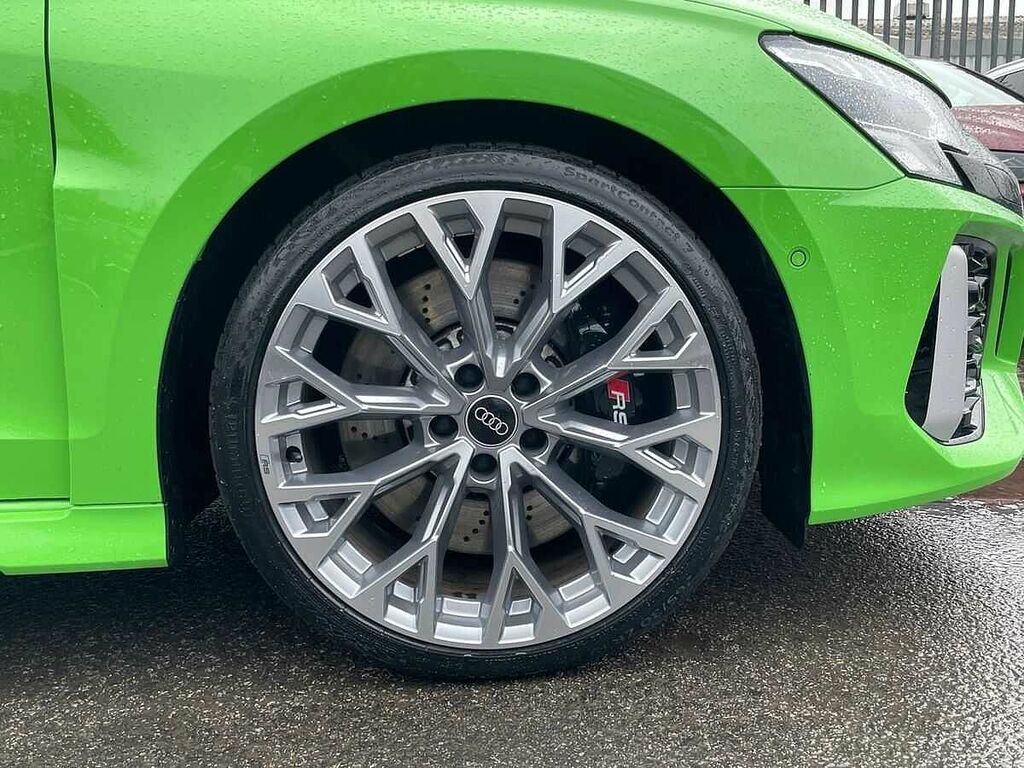 Audi A3 Rs 3 Saloon 400 Ps S Tronic SR22HAO Green #5
