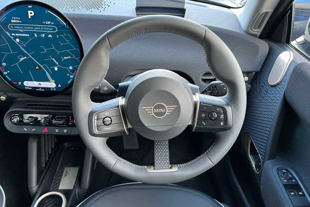 Mini Hatch 135Kw E Classic 41Kwh 2024 GJ74EUH Silver #6
