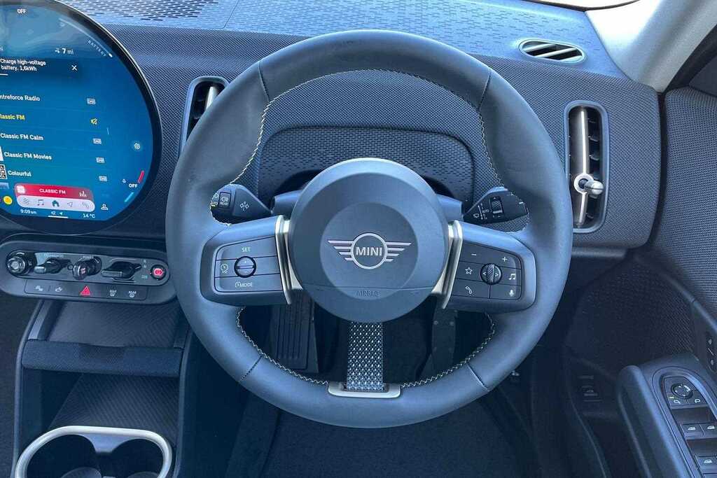 Mini Countryman 150Kw E Classic 66Kwh 2024 GJ74FHG Black #6