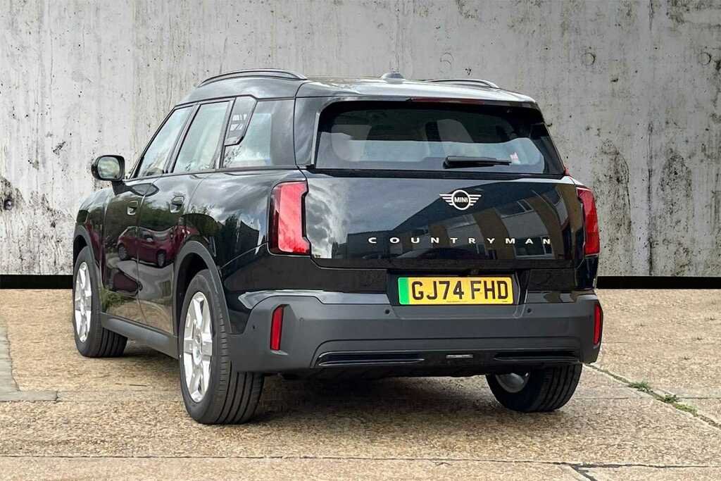 Mini Countryman 150Kw E Classic 66Kwh 2024 GJ74FHD Black #2