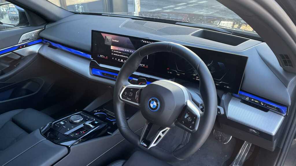 BMW i5 250Kw Edrive40 M Sport 84Kwh 2024 FD24KMU #6