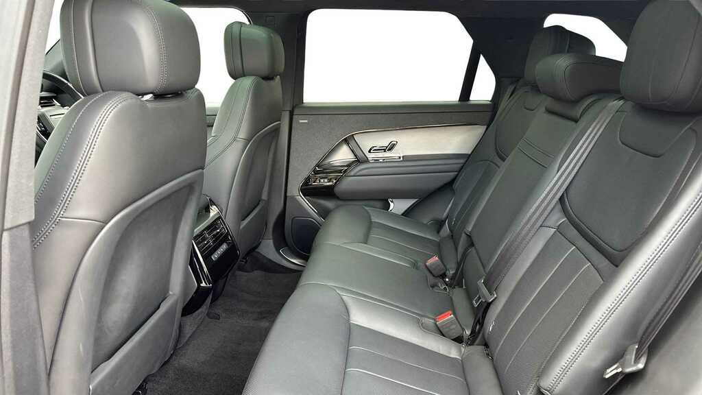 Land Rover Range Rover Sport 3.0 D300 Dynamic Se 2023 VO23GUA Red #4