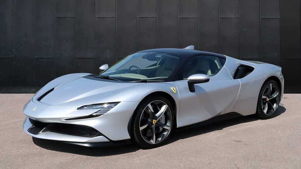 Ferrari Sf90 Stradale 4.0T V8 7.9Kwh F1 Dct 4Wd Euro 6 Ss 2021 Silver #3