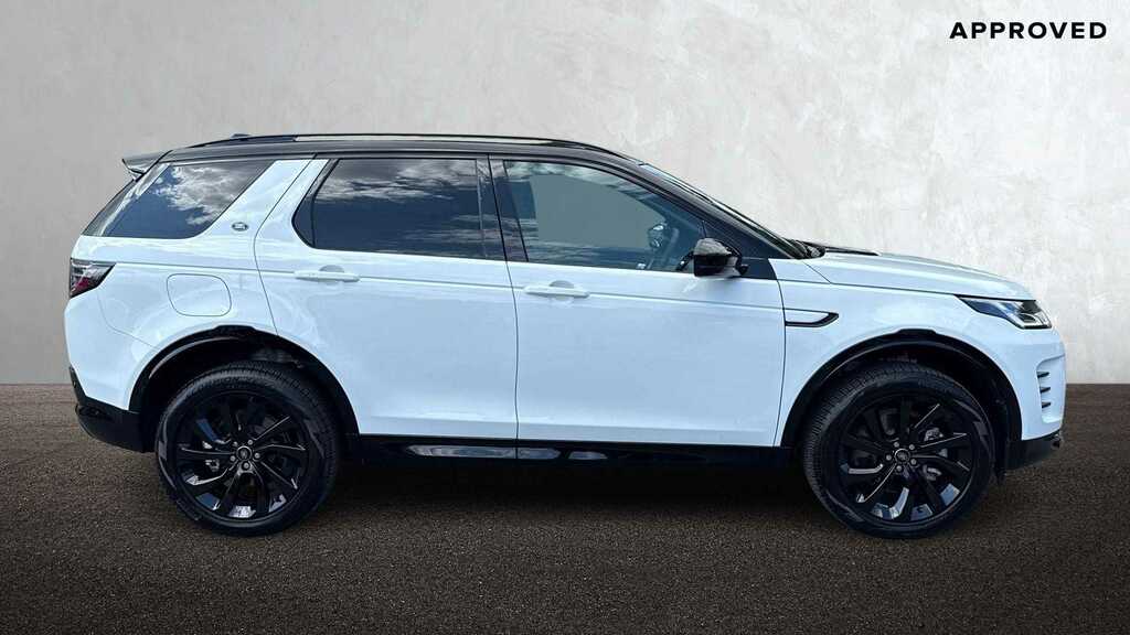 Land Rover Discovery Sport 2.0 D200 Dynamic Se 7 Seat 2025 GJ25HXY White #5