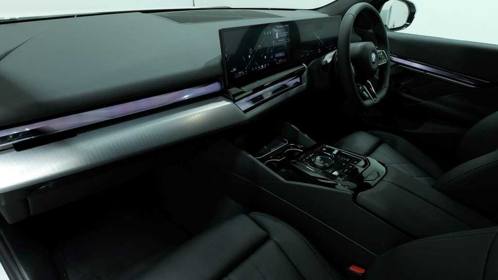 BMW i5 250Kw Edrive40 M Sport 84Kwh 2025 YM25XLJ White #6