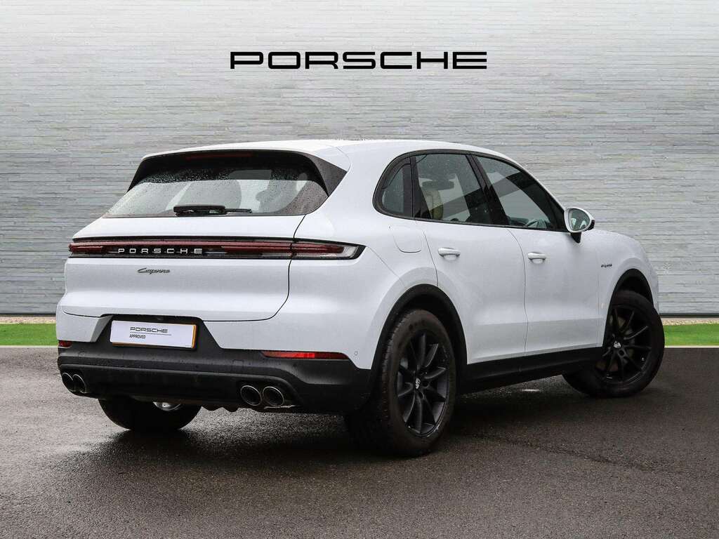 Porsche Cayenne V6 E-hybrid 2025 BK25OZX White #4