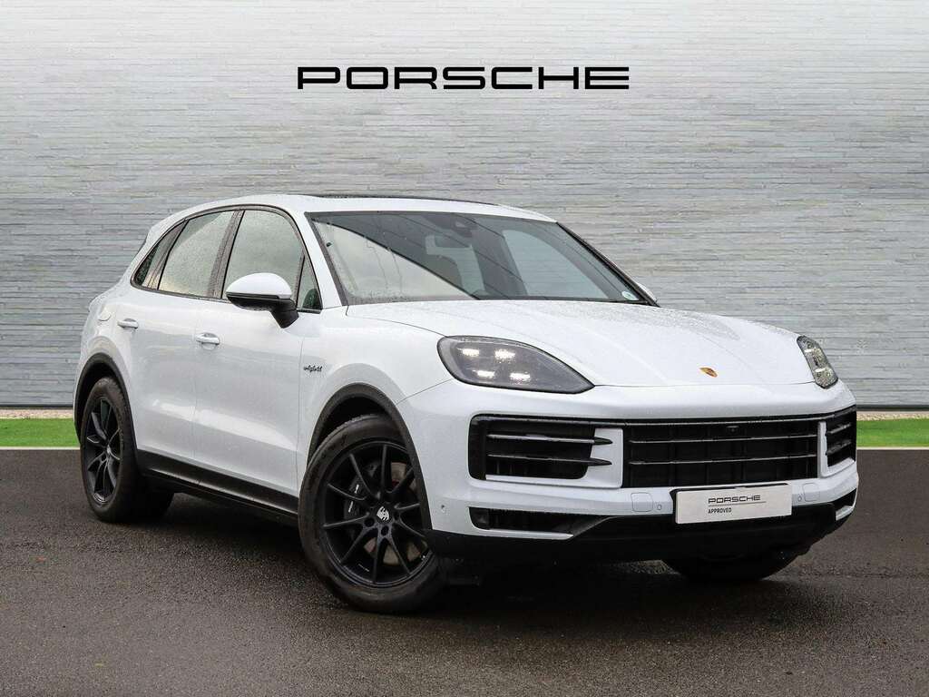 Porsche Cayenne V6 E-hybrid 2025 White