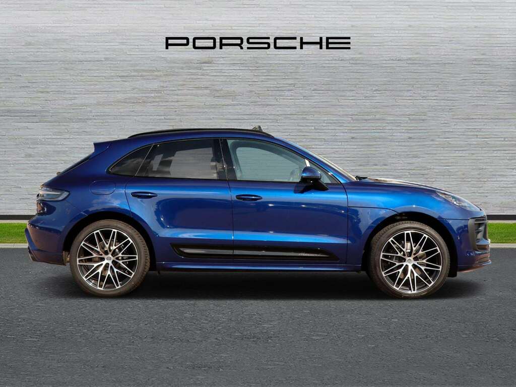 Porsche Macan T 2025 2025 EY75LCJ Blue #2
