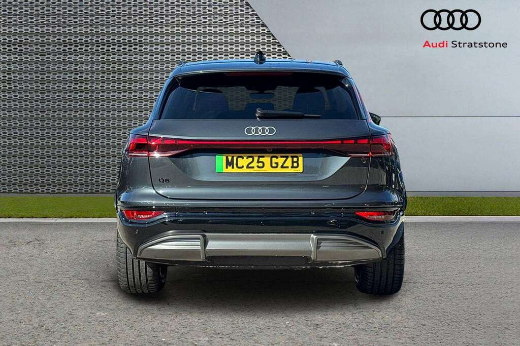 Audi Q6 E-Tron 185Kw 83Kwh S Line 2025 MC25GZB Grey #5