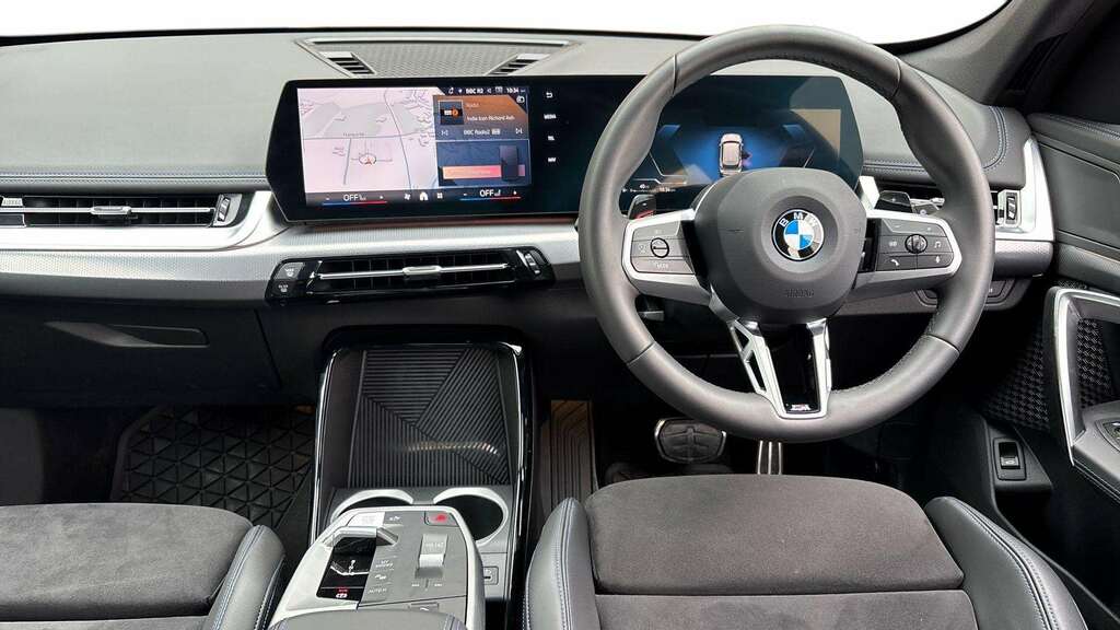 BMW X1 Sdrive 18D M Sport Step 2025 AX25HYZ White #6