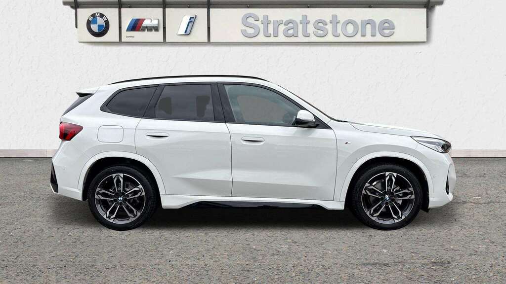 BMW X1 Sdrive 18D M Sport Step 2025 AX25HYZ White #3