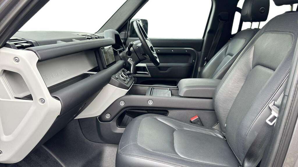 Land Rover Defender 110 3.0 D250 X-dynamic Se 110 2023 RE73PWN Grey #3