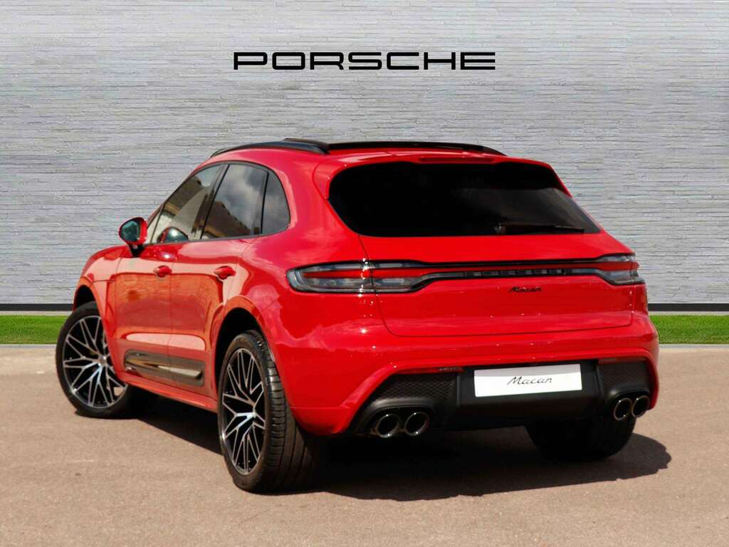 Porsche Macan 2025 Red #5
