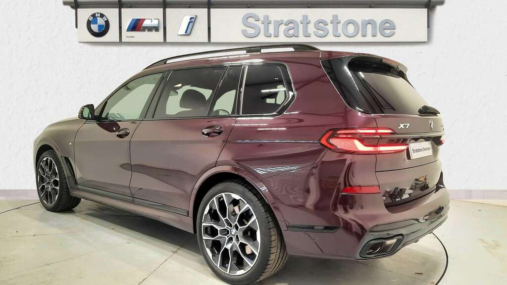 BMW X7 Xdrive40i Mht M Sport Step 2024 YS24FON Red #2