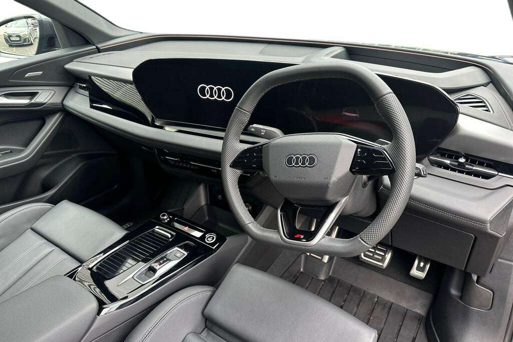 Audi Q6 E-Tron 185Kw 83Kwh S Line 2025 BV75DDA Grey #5